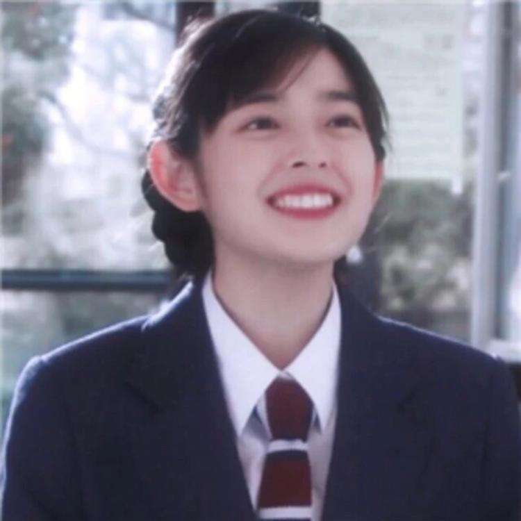 武井咲（饰 神谷熏） - 马酷电影大全在线观看8 - 平板看剧